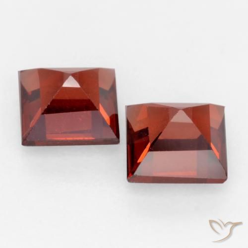 Gemme di Granato Piropo Rosso medio naturale da 0.93 ct, Quadrato, VVS-VS