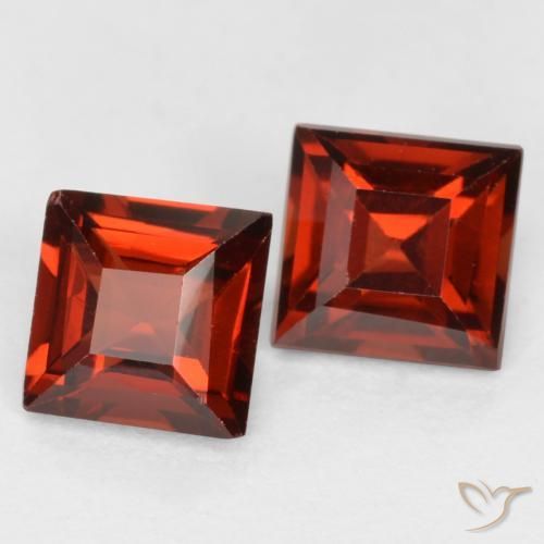 Gemme di Granato Piropo Sangria rossa naturale da 0.89 ct, Quadrato, VS