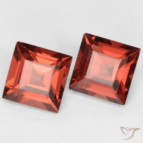 Gemme di Granato Piropo Rosso medio naturale da 0.89 ct, Quadrato, VS