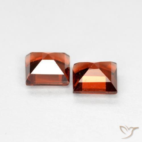 Gemme di Granato Piropo Rosso scuro naturale da 0.88 ct, Quadrato, VS