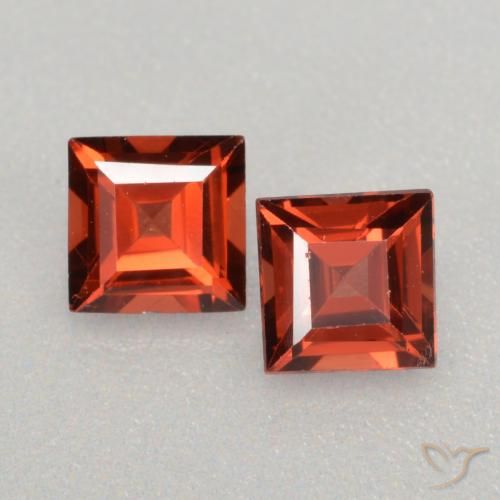 0.90ctw Naturale Ribes Rosso Granato Piropo, Quadrato, VS