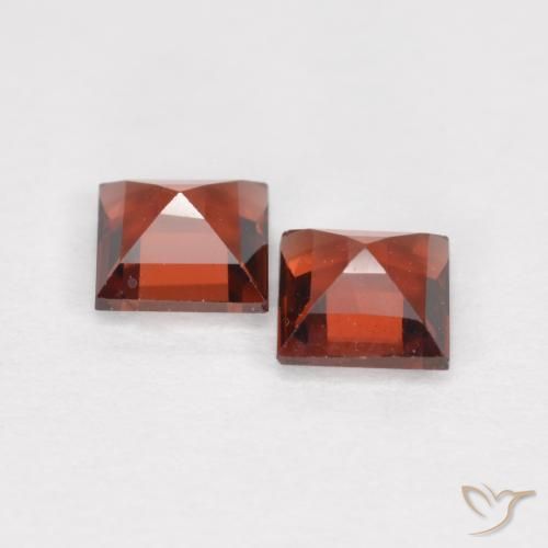 Gemme di Granato Piropo Rosso scarlatto naturale da 0.90 ct, Quadrato, VS