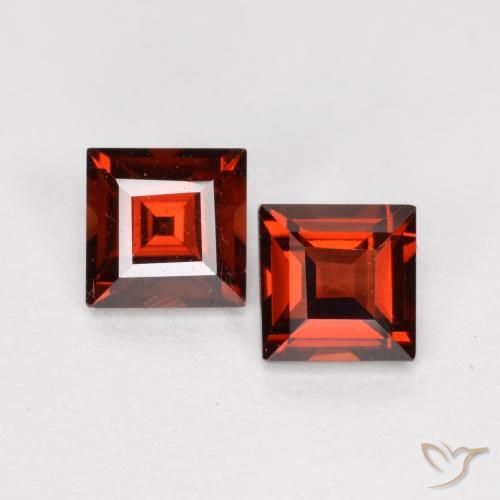 0.94ctw Naturale Rosso medio Granato Piropo, Quadrato, VS