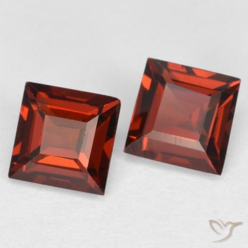 Gemme di Granato Piropo Sangria rossa naturale da 0.85 ct, Quadrato, VS