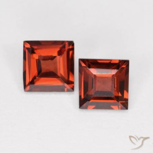 0.87ctw Naturale Ribes Rosso Granato Piropo, Quadrato, VS