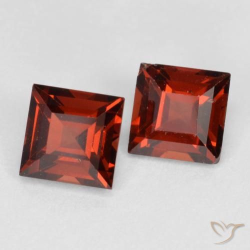 Gemme di Granato Piropo Sangria rossa naturale da 0.97 ct, Quadrato, VS
