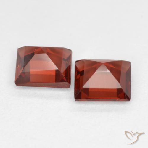 Gemme di Granato Piropo Rosso scarlatto naturale da 0.82 ct, Quadrato, VS