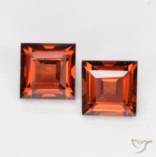 0.94ctw Naturale Ribes Rosso Granato Piropo, Quadrato, VS