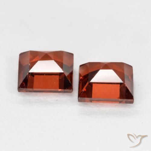 Gemme di Granato Piropo Ribes Rosso naturale da 0.94 ct, Quadrato, VS