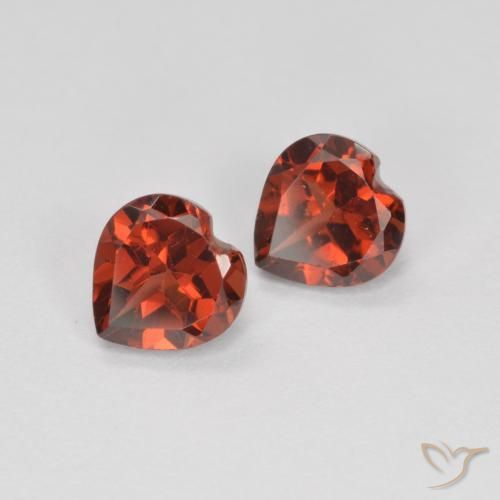 Gemme di Granato Piropo Sangria rossa naturale da 1.30 ct, Cuore, VS