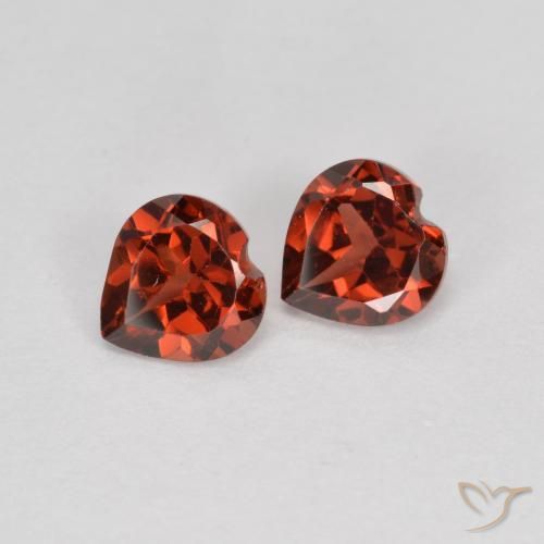 Gemme di Granato Piropo Sangria rossa naturale da 1.23 ct, Cuore, VS