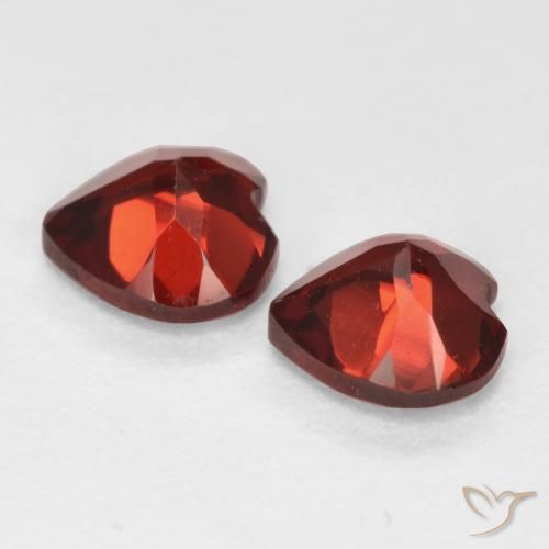 Gemme di Granato Piropo Rosso medio naturale da 1.24 ct, Cuore, VS