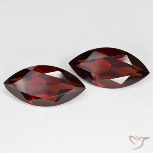 Gemme di Granato Piropo Sangria rossa naturale da 4.13 ct, Taglio marquise, VVS