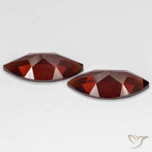 Gemme di Granato Piropo Sangria rossa naturale da 4.13 ct, Taglio marquise, VVS