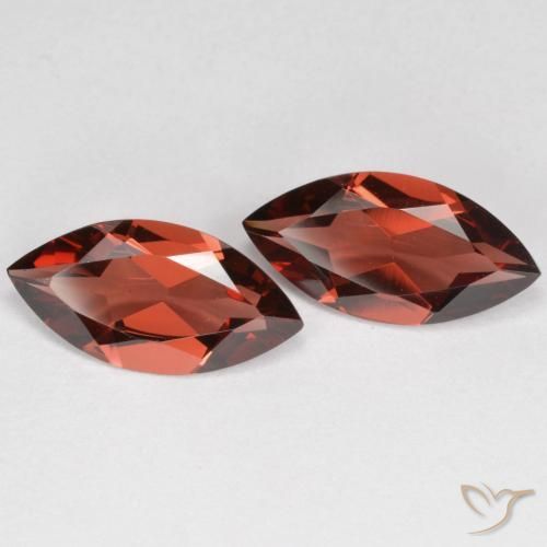 Gemme di Granato Piropo Sangria rossa naturale da 3.49 ct, Taglio marquise, VVS