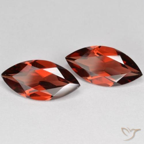 Gemme di Granato Piropo Rosso medio naturale da 3.81 ct, Taglio marquise, VVS