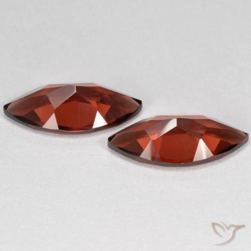 Gemme di Granato Piropo Rosso medio naturale da 3.81 ct, Taglio marquise, VVS