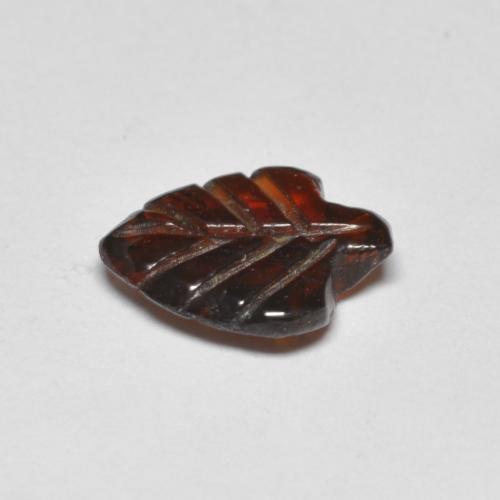 Granato piropo naturale rosso da 1,42 ct, forma fantasia, trasparente