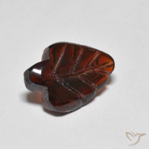 Granato Piropo Rosso scuro naturale da 2.95 ct, Taglio a fantasia, Trasparente