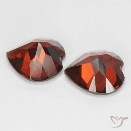 Granato piropo naturale rosso da 3,59 ct, a forma di cuore, VS