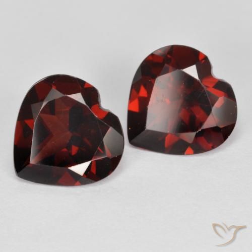 Gemme di Granato Piropo Rosso scuro naturale da 3.84 ct, Cuore, VS