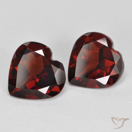 Gemme di Granato Piropo Rosso scuro naturale da 3.55 ct, Cuore, VS