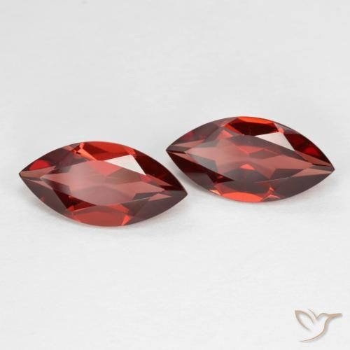 Gemme di Granato Piropo Rosso scuro naturale da 3.89 ct, Taglio marquise, VVS-VS