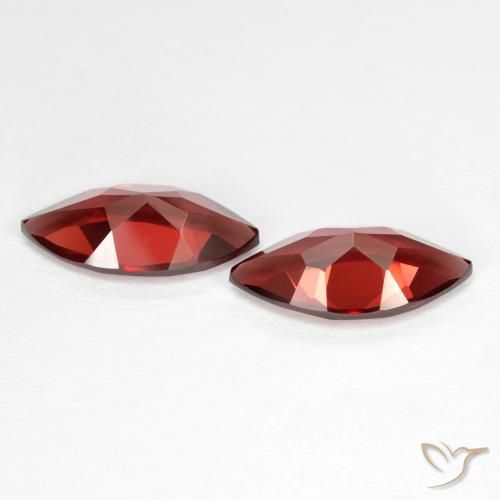 Gemme di Granato Piropo Ribes Rosso naturale da 3.85 ct, Taglio marquise, VVS