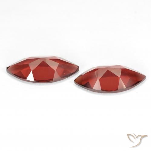 Gemme di Granato Piropo Sangria rossa naturale da 3.92 ct, Taglio marquise, VS
