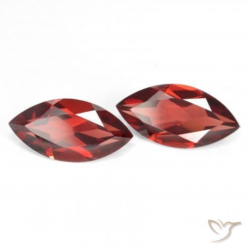 Gemme di Granato Piropo Ribes Rosso naturale da 4.07 ct, Taglio marquise, VVS-VS