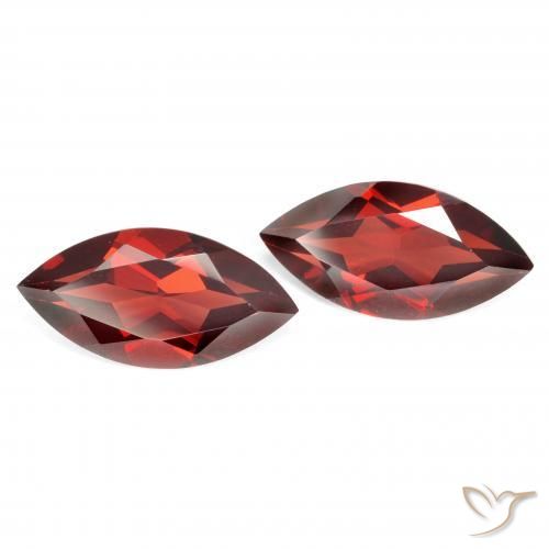 Gemme di Granato Piropo Ribes Rosso naturale da 4.22 ct, Taglio marquise, VVS-VS
