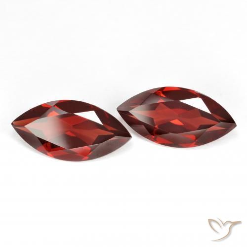 Gemme di Granato Piropo Ribes Rosso naturale da 3.89 ct, Taglio marquise, VVS-VS