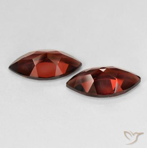 Gemme di Granato Piropo Rosso medio naturale da 4.37 ct, Taglio marquise, VVS-VS