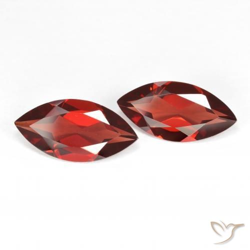 Gemme di Granato Piropo Sangria rossa naturale da 3.47 ct, Taglio marquise, VVS-VS