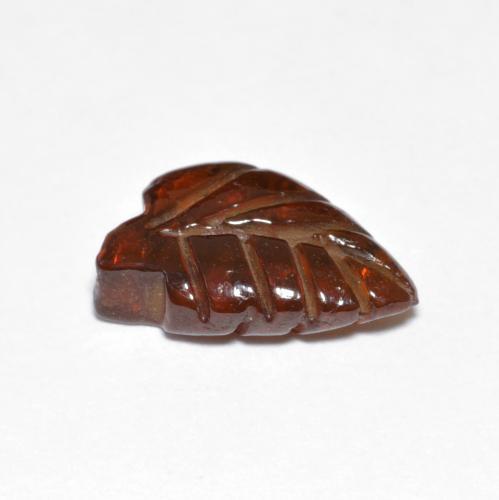 Granato piropo naturale arancione da 3,35 ct, forma fantasia, traslucido
