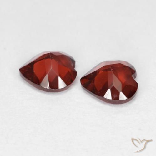 Gemme di Granato Piropo Sangria rossa naturale da 0.99 ct, Cuore, VVS-VS