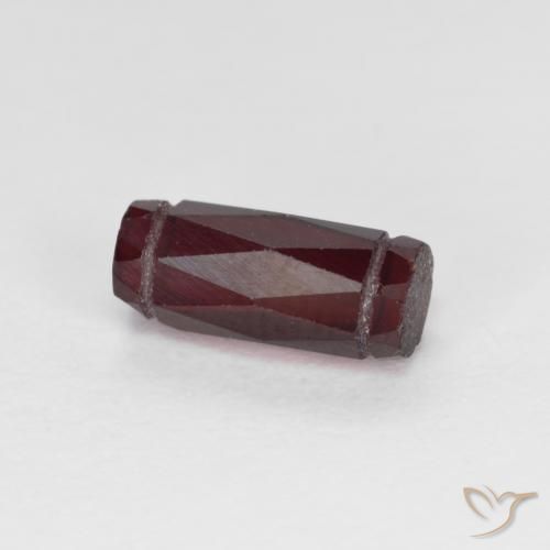 1.88ct Naturale Sangria rossa Granato Piropo, Taglio a fantasia, VS