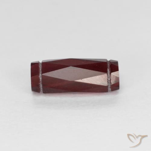Granato Piropo Rosso scuro naturale da 1.56 ct, Taglio a fantasia, VS