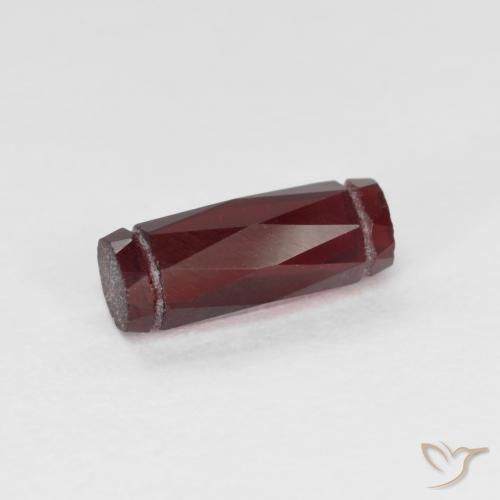 Granato Piropo Rosso scuro naturale da 1.47 ct, Taglio a fantasia, VS