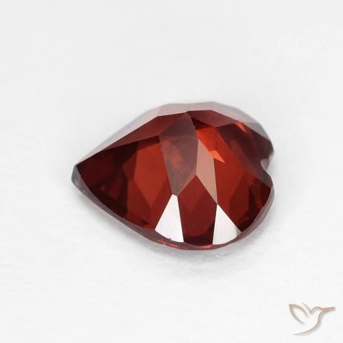 Granato Piropo Rosso scuro naturale da 1.71 ct, Cuore, VVS