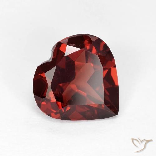 Granato Piropo Rosso Sangue Profondo naturale da 1.78 ct, Cuore, VVS