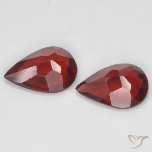 Gemme di Granato Piropo Rosso scuro naturale da 1.23 ct, Forma a pera, VVS-VS