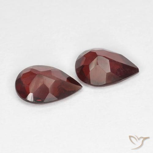 Gemme di Granato Piropo Rosso Sangue Profondo naturale da 1.42 ct, Forma a pera, VS