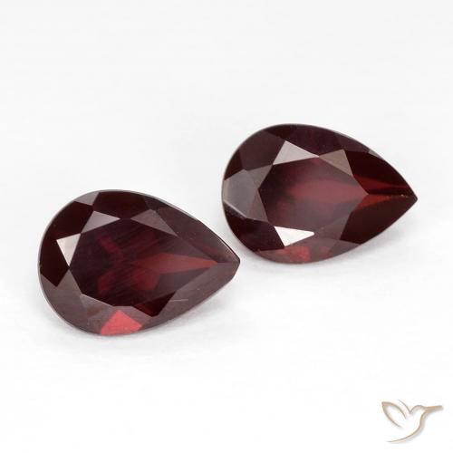 Gemme di Granato Piropo Rosso scuro naturale da 1.85 ct, Forma a pera, VVS-VS