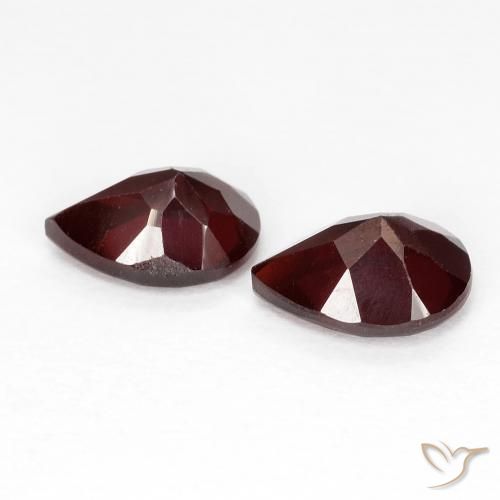 Gemme di Granato Piropo Rosso scuro naturale da 1.85 ct, Forma a pera, VVS-VS
