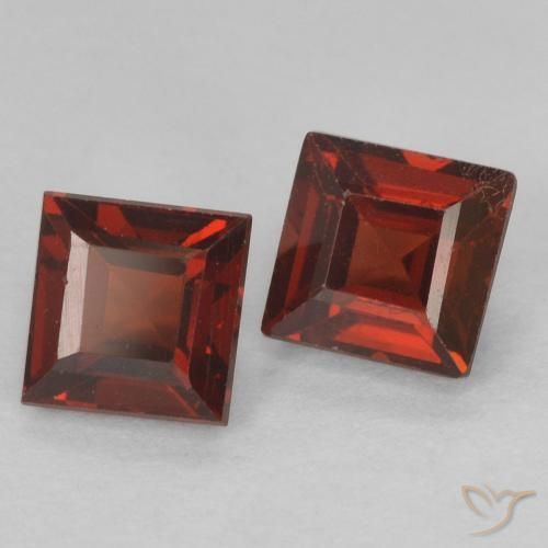 Granato piropo naturale rosso da 1,08 ct, quadrato, VS