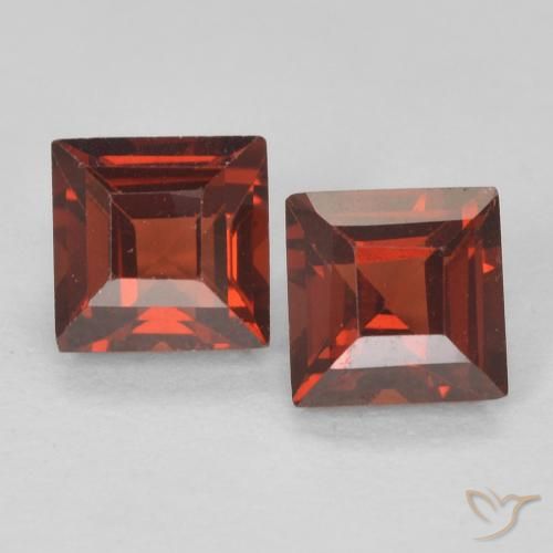 0.96ctw Naturale Ribes Rosso Granato Piropo, Quadrato, VVS-VS