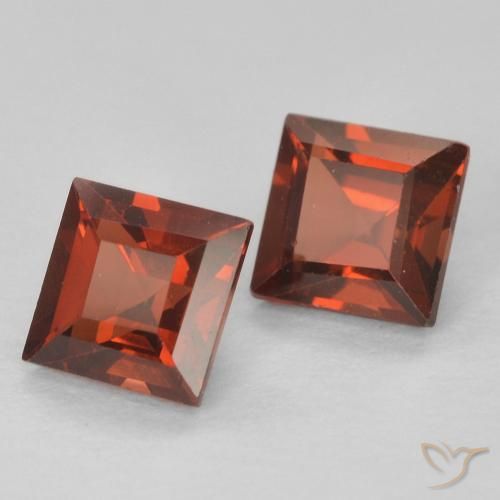 Gemme di Granato Piropo Rosso medio naturale da 0.99 ct, Quadrato, VVS-VS