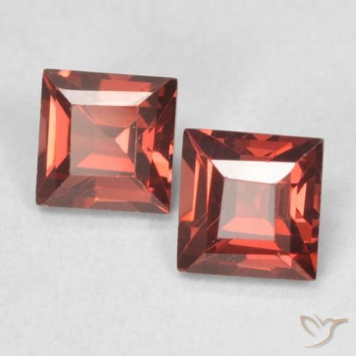 Gemme di Granato Piropo Rosso medio naturale da 0.94 ct, Quadrato, VVS-VS