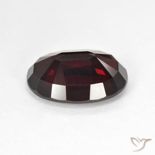 Granato Piropo Rosso nerastro naturale da 6.48 ct, Ovale, VVS-VS